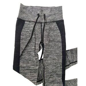 Pink Active Work Out Leggings from Victorias Secret size XS in gray & black.
